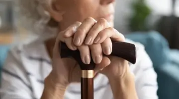 إسبانيا تلغي معاش مهاجرة مغربية بسبب غيابها وارتفاع دخل أسرتها.